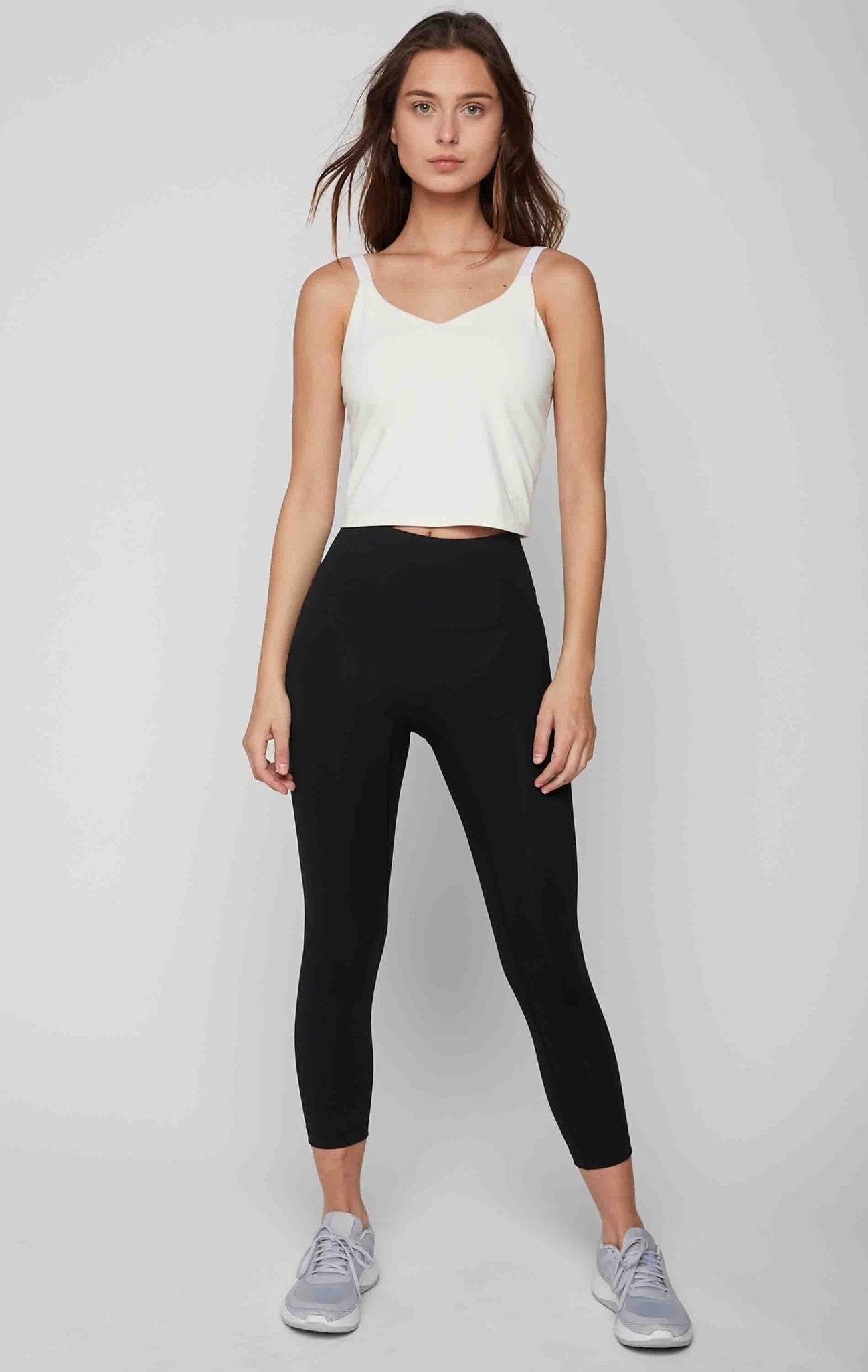 Maia Cloudlux Logo Crop Bra-Gains Everyday
