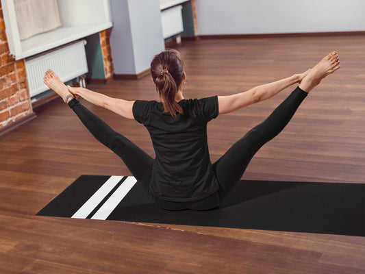 Black Yoga Mat-Gains Everyday